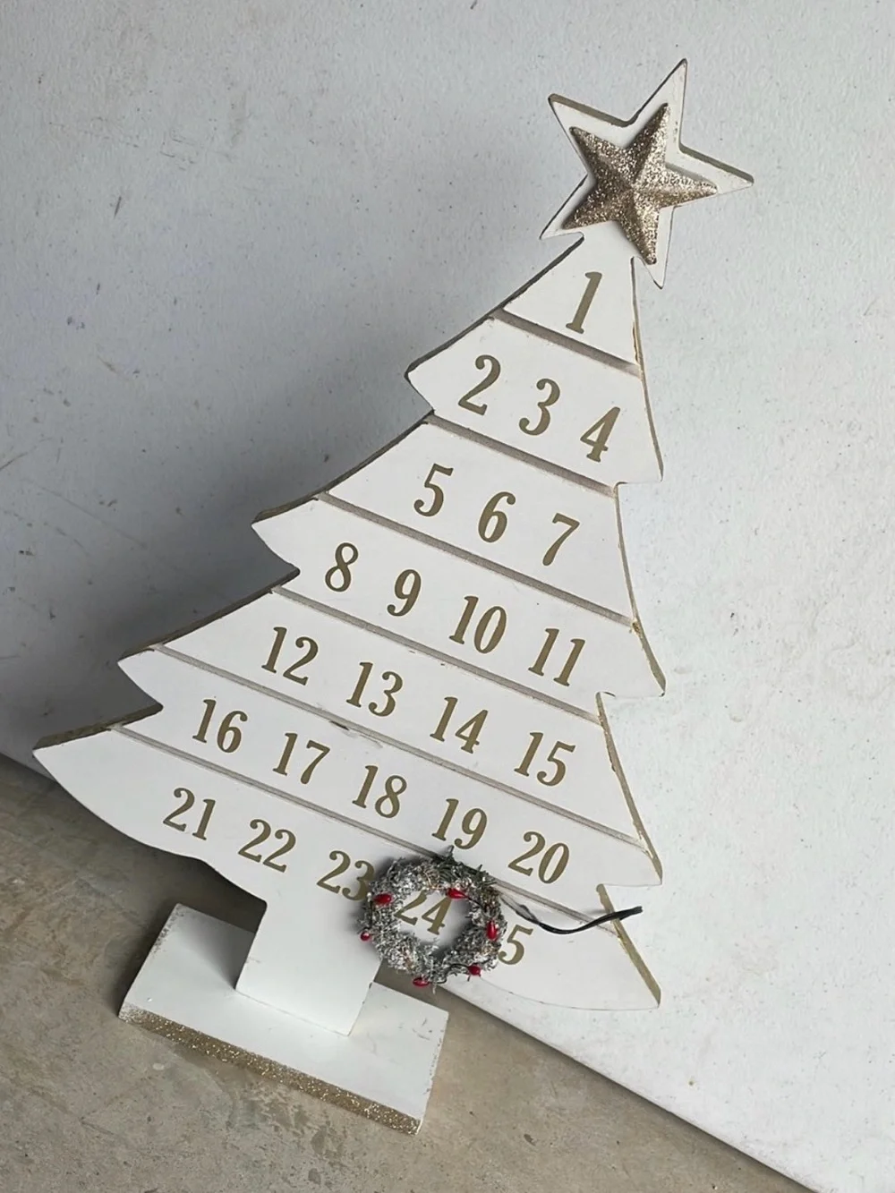 White & Gold Wooden Christmas Countdown Tree